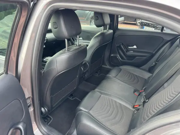 Mercedes-Benz A 180 d Style Aut. 9