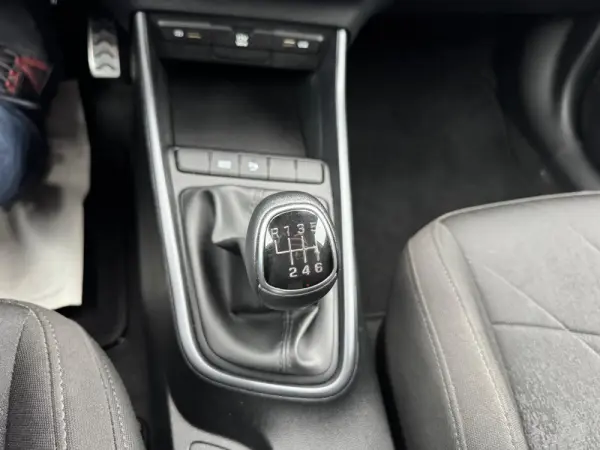 Hyundai Bayon 1.0 T-GDI Premium 29