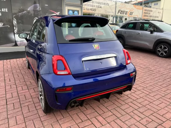 Abarth 500e C Outro 40