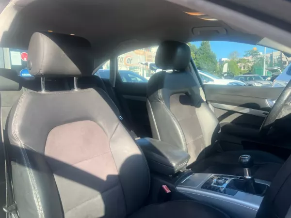 Audi A6 2.0 TDI S-line 11