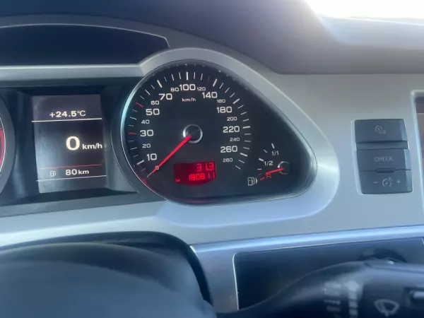 Audi A6 2.0 TDI S-line 22