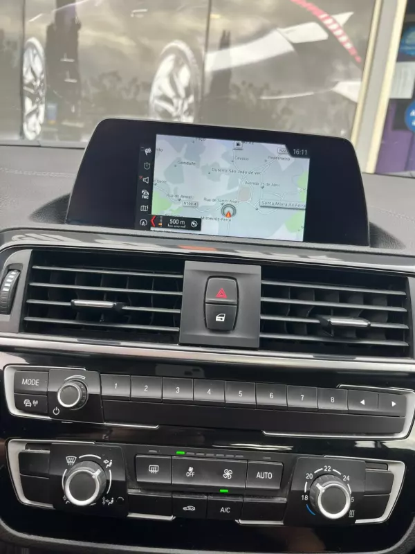 BMW 116 d Aut. Urban Line 8