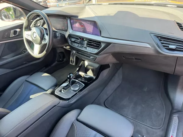 BMW 116 d Pack Desportivo M Auto 38