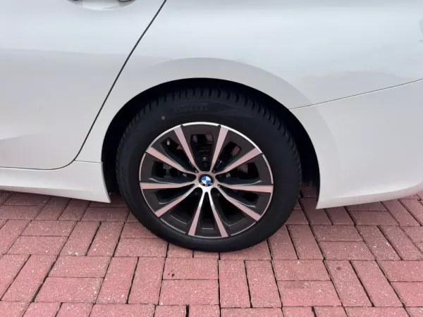 BMW 320 d Touring Auto 7