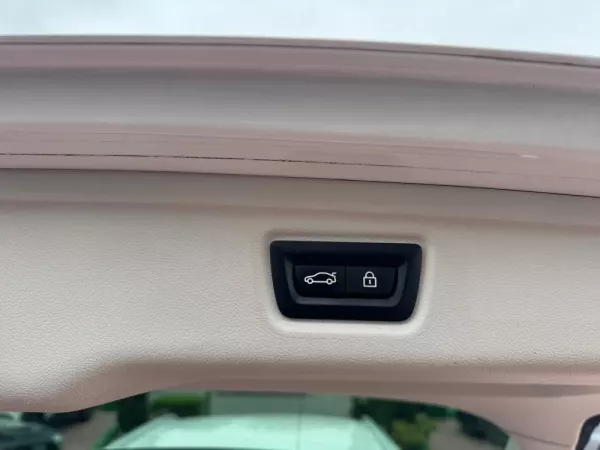 BMW 320 d Touring Auto 17