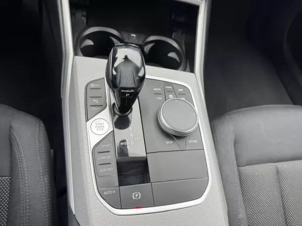 BMW 320 d Touring Auto 24