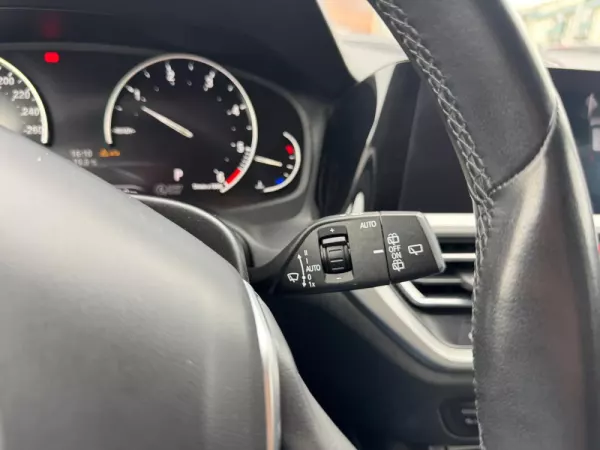 BMW 320 d Touring Auto 32