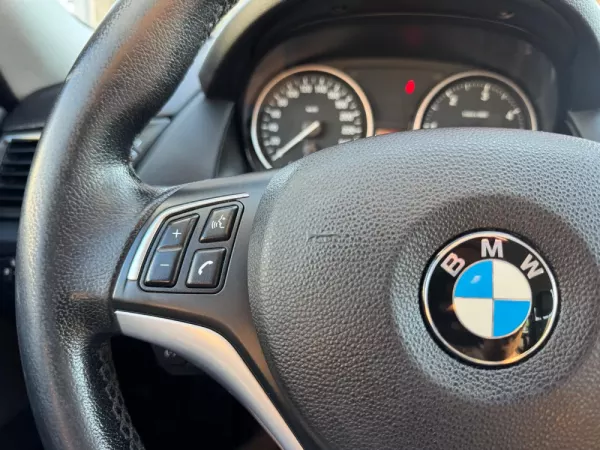 BMW X1 16 d sDrive xLine 30