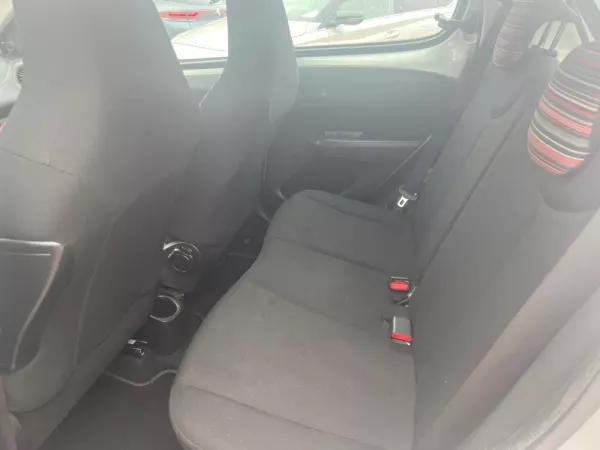 Citroën C1 1.2 VTi Feel 5