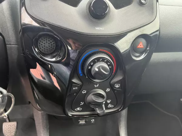 Citroën C1 1.2 VTi Feel 16