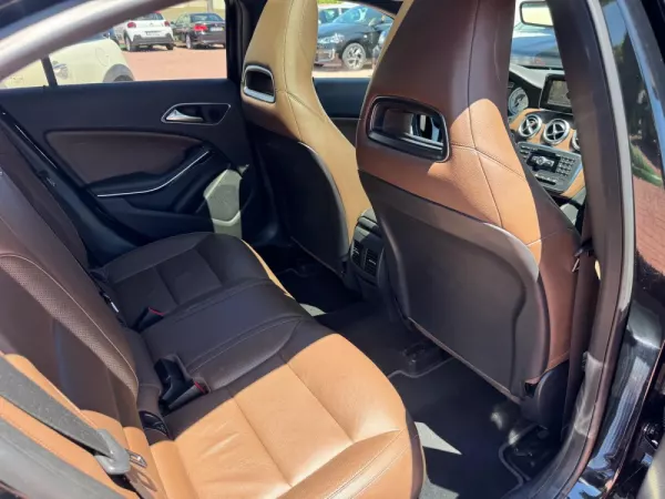 Mercedes-Benz A 220 CDi BlueEfficiency Aut. 43