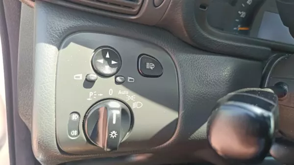 Mercedes-Benz C 220 9