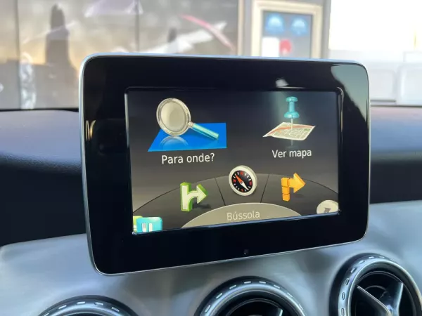 Mercedes-Benz GLA 180 CDi AMG Line 21