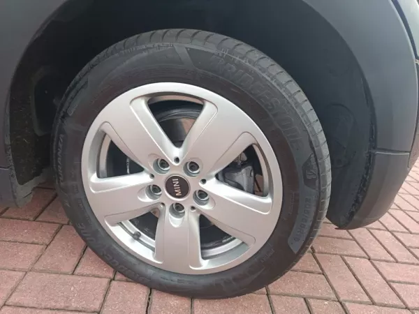 MINI Clubman One D 4