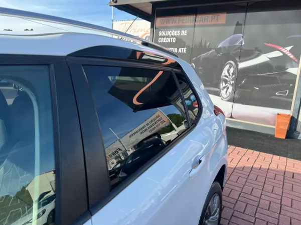 Peugeot 2008 1.2 PureTech Style 11