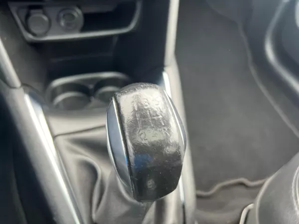 Peugeot 208 1.2 PureTech Allure 36