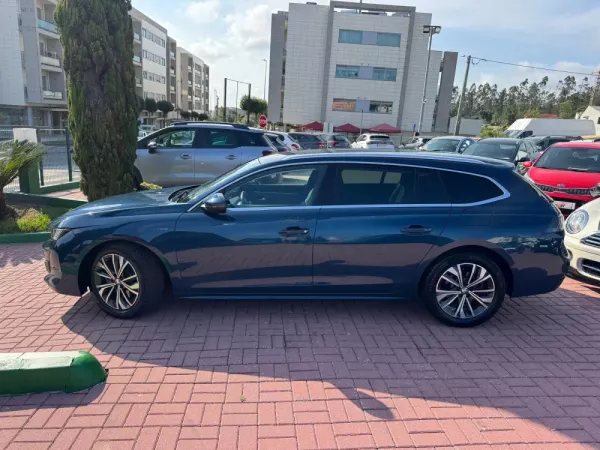 Peugeot 508 SW 1.6 Hybrid Allure e-EAT8 4