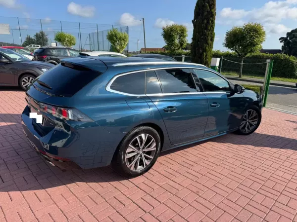 Peugeot 508 SW 1.6 Hybrid Allure e-EAT8 36