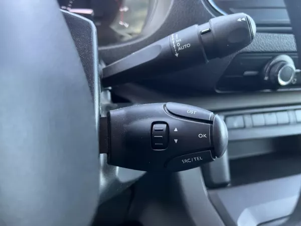 Peugeot Expert Outro 11