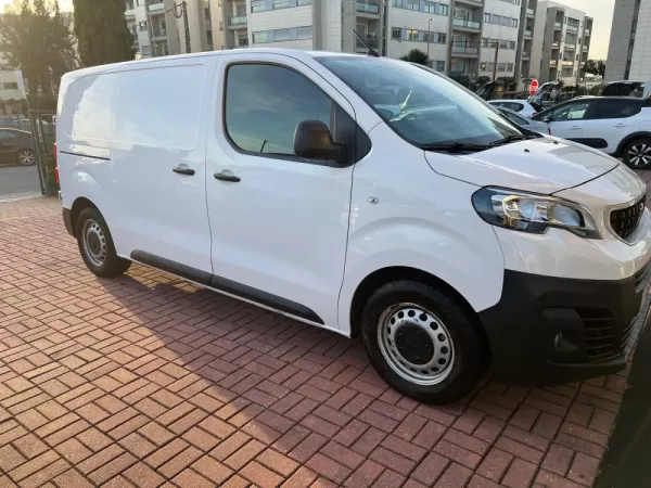 Peugeot Expert Outro 22