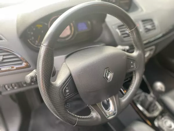 Renault Mégane Sport Tourer 1.5 dCi Bose Edition SS 8