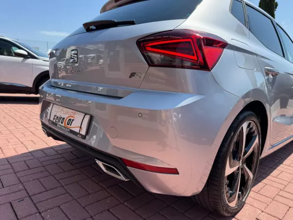 SEAT Ibiza 1.0 TSI FR DSG 13