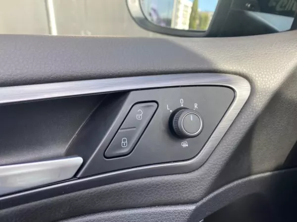 Volkswagen Golf Variant 1.6 TDI Confortline 11