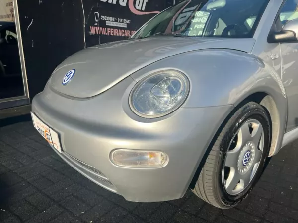 Volkswagen New Beetle 1.9 TDi Highline 6