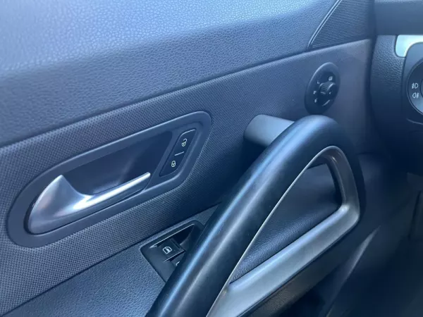 Volkswagen Scirocco 2.0 TDI 14