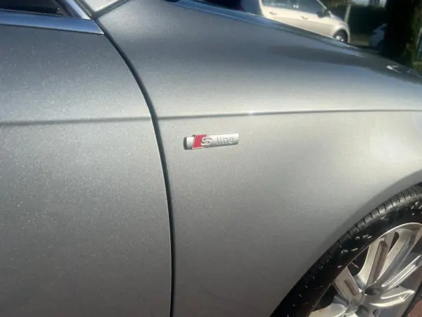 Audi A6 2.0 TDI S-line 8