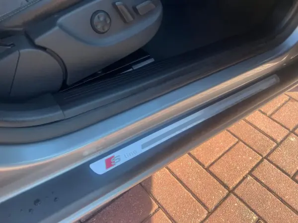 Audi A6 2.0 TDI S-line 30