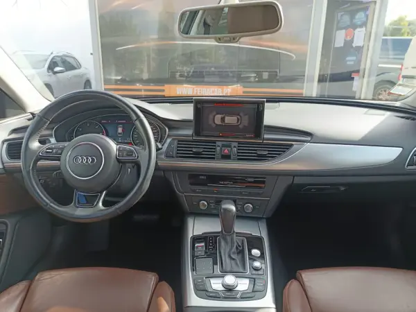 Audi A6 Avant 3.0 TDi V6 Business Line Sport S tronic 12