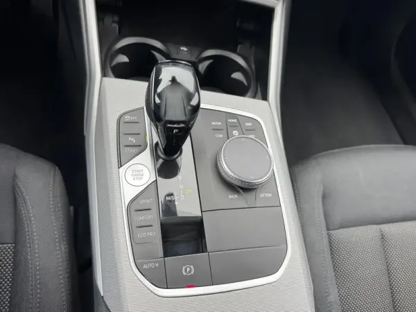 BMW 320 d Touring Auto 24