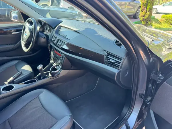 BMW X1 16 d sDrive xLine 8