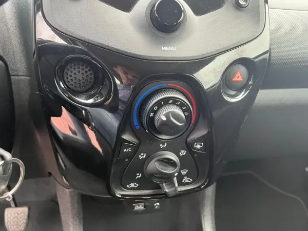 Citroën C1 1.2 VTi Feel 16