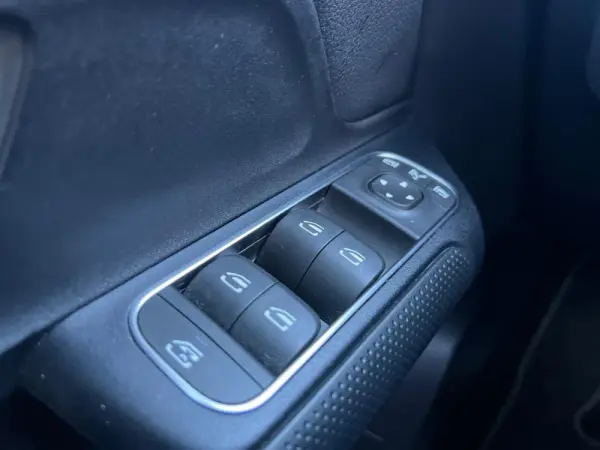 Mercedes-Benz B 180 d 8G-DCT Style 21