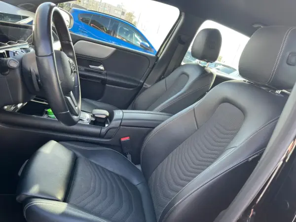 Mercedes-Benz B 180 d 8G-DCT Style 27