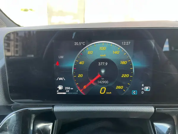 Mercedes-Benz B 180 d 8G-DCT Style 50