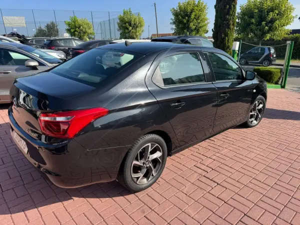 Citroën C-Elysée 1.6 BlueHDi Shine 5