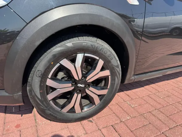 Dacia Jogger 1.0 ECO-G Comfort 7L Bi-Fuel 8