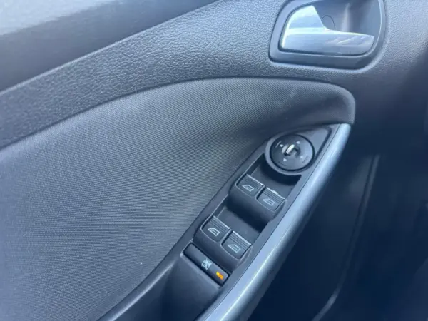 Ford Focus SW 1.6 TDCi Trend 23