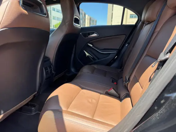 Mercedes-Benz A 220 CDi BlueEfficiency Aut. 16