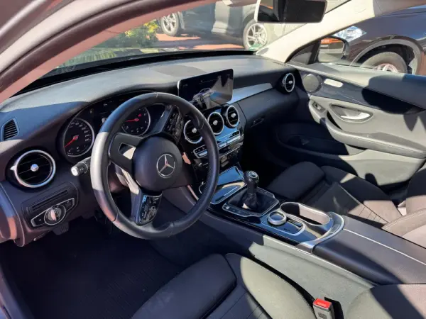 Mercedes-Benz C 200 d Business Solutions 25