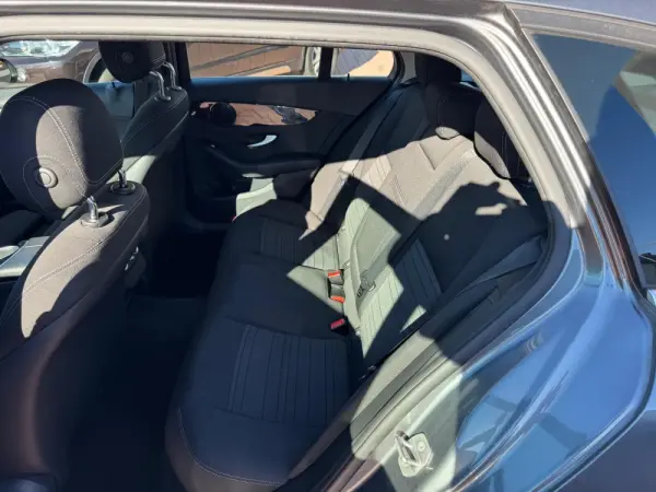 Mercedes-Benz C 200 d Business Solutions 28