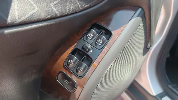 Mercedes-Benz C 220 Elegance 10