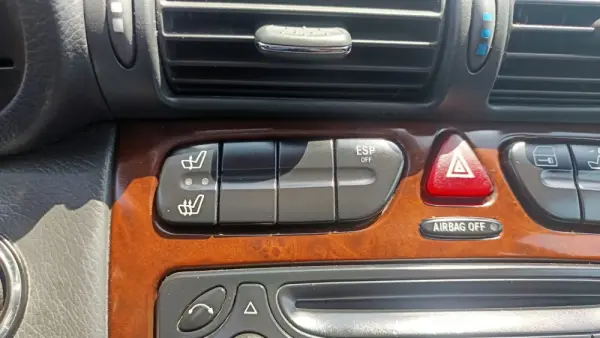 Mercedes-Benz C 220 Elegance 11