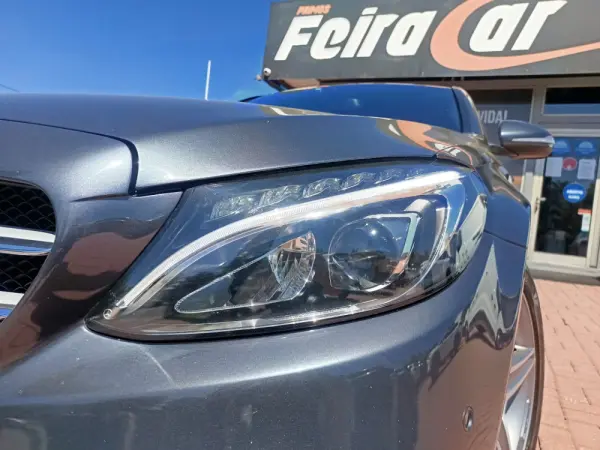 Mercedes-Benz C 300 BlueTEC Hybrid AMG Line 6