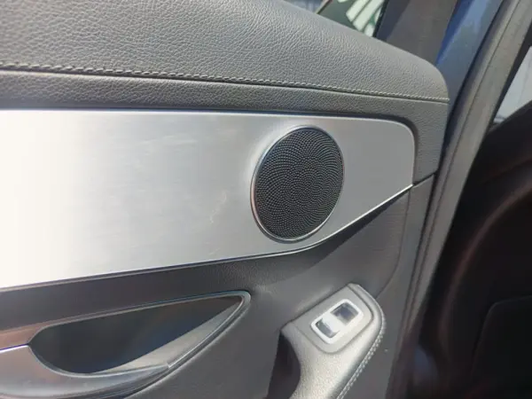 Mercedes-Benz C 300 BlueTEC Hybrid AMG Line 47