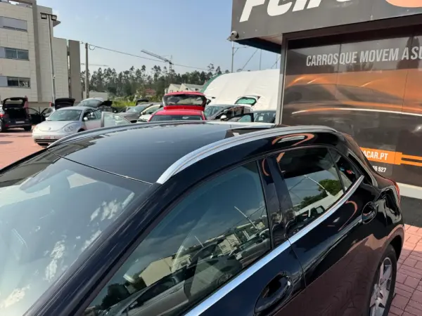 Mercedes-Benz GLA 180 CDi AMG Line 33