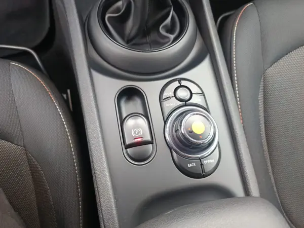 MINI Clubman One D 15